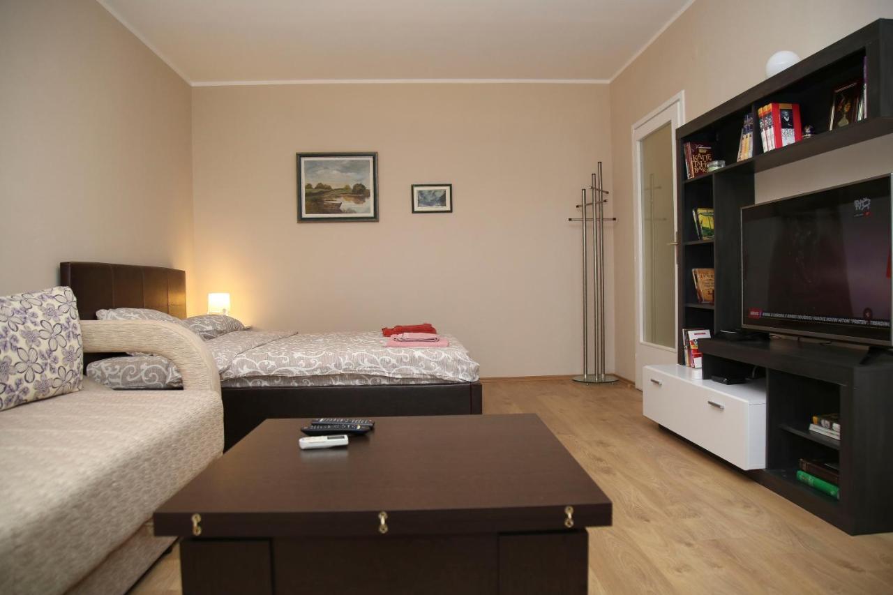Havana Beograd Apartment Buitenkant foto