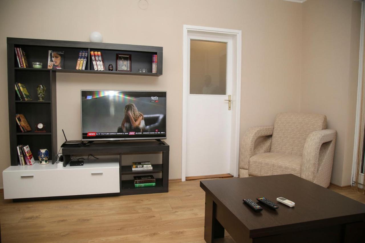 Havana Beograd Apartment Buitenkant foto